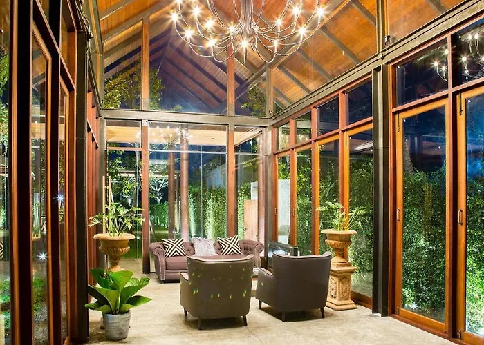 Phingphayla โรงแรม 4*